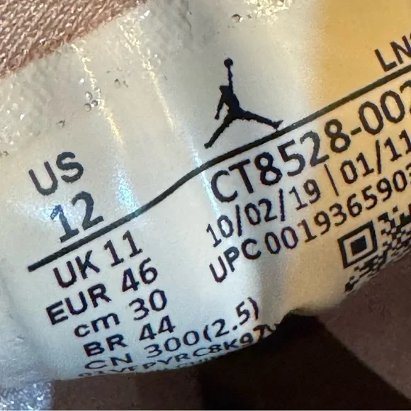 Jordan 7 Retro “Hare Neutral Grey” - Picture 3 of 3